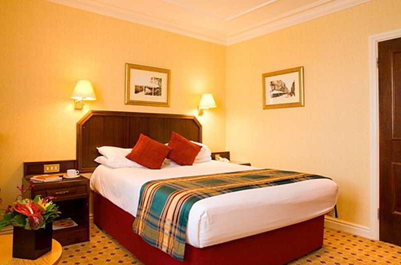 Exeter Rougemont Hotel By Sunday Δωμάτιο φωτογραφία