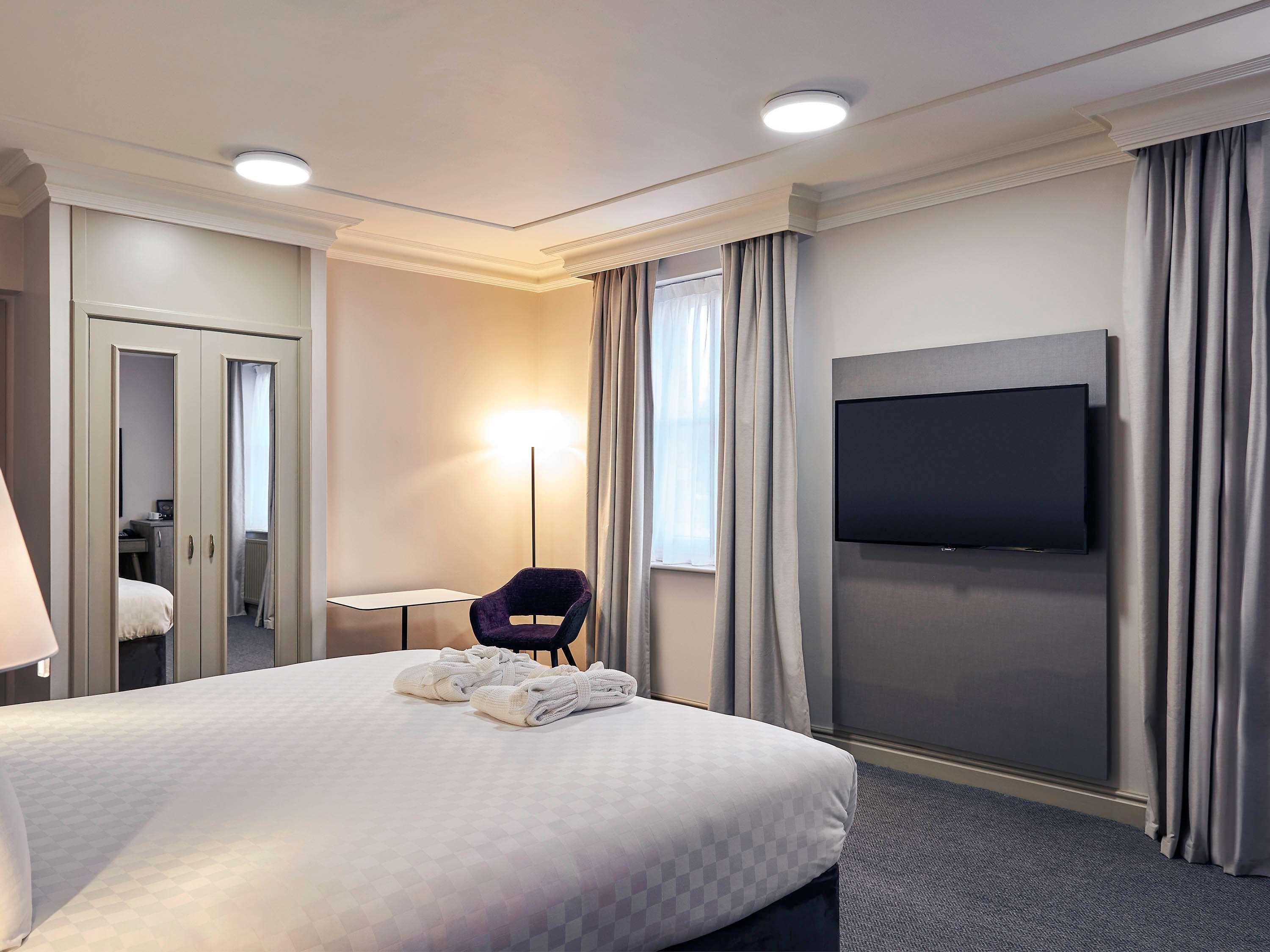 Exeter Rougemont Hotel By Sunday Εξωτερικό φωτογραφία