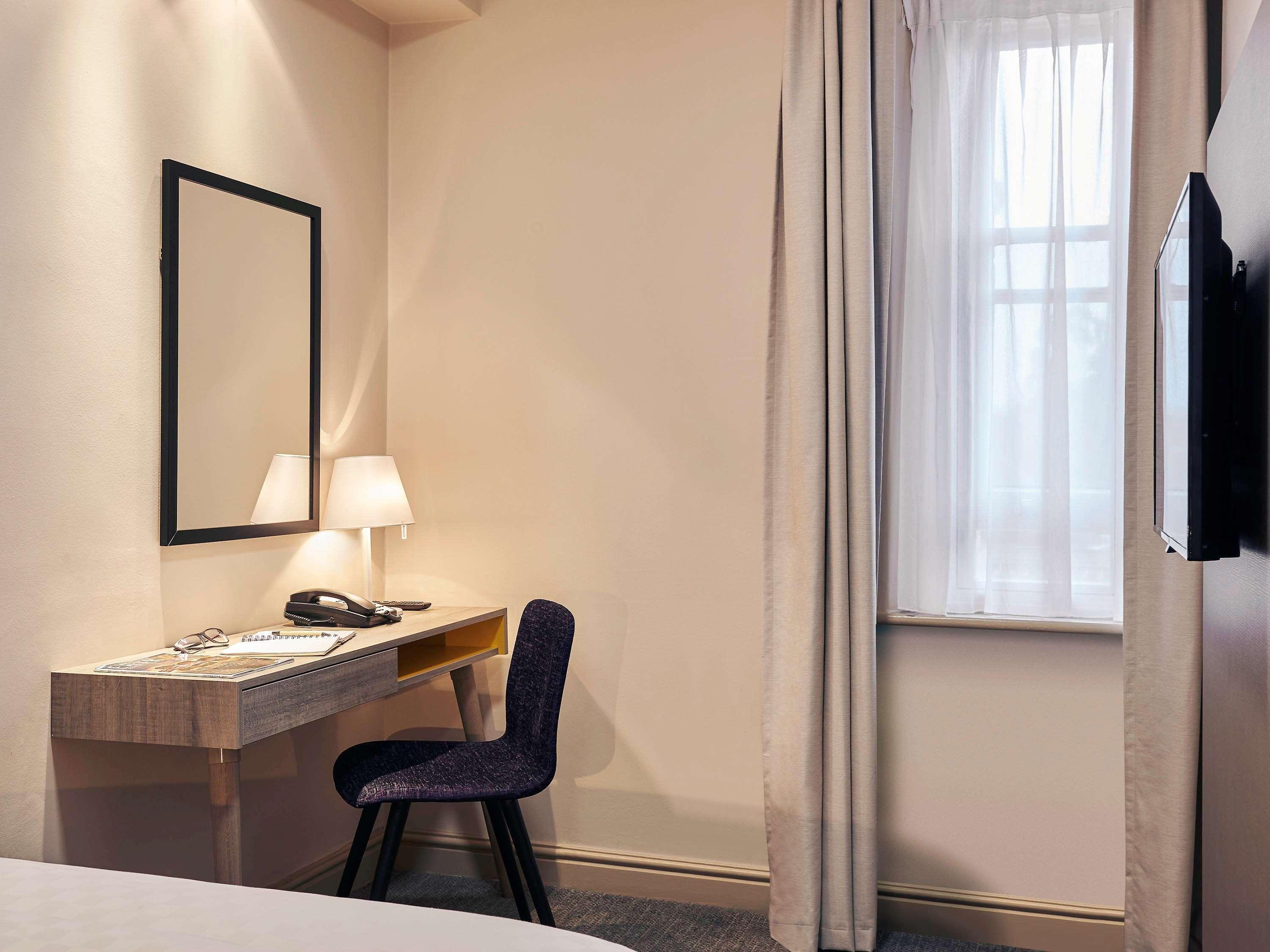 Exeter Rougemont Hotel By Sunday Εξωτερικό φωτογραφία