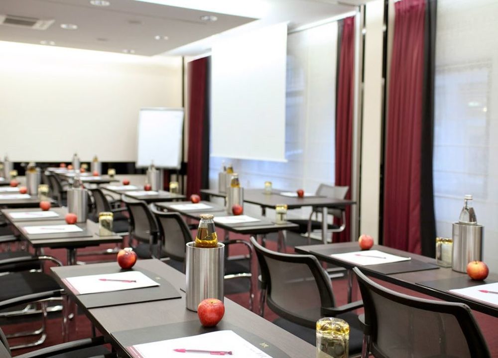 Exeter Rougemont Hotel By Sunday Εξωτερικό φωτογραφία