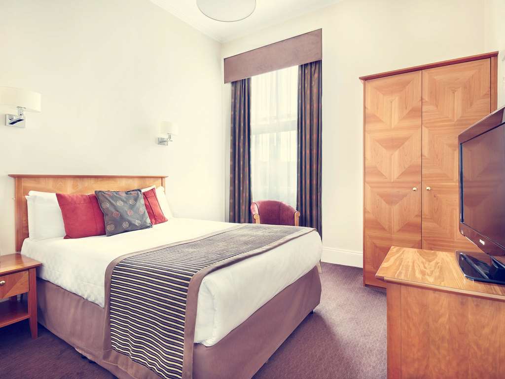 Exeter Rougemont Hotel By Sunday Δωμάτιο φωτογραφία